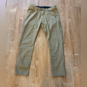 listing-status-banner